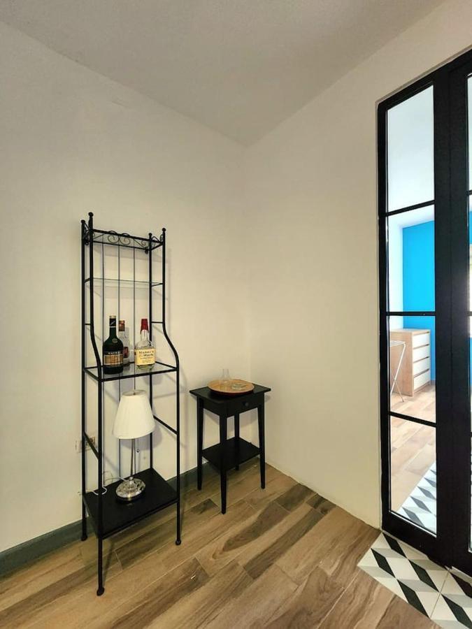 Turqoise Flat In City Center With 24H Self Check In Tirana Exteriör bild