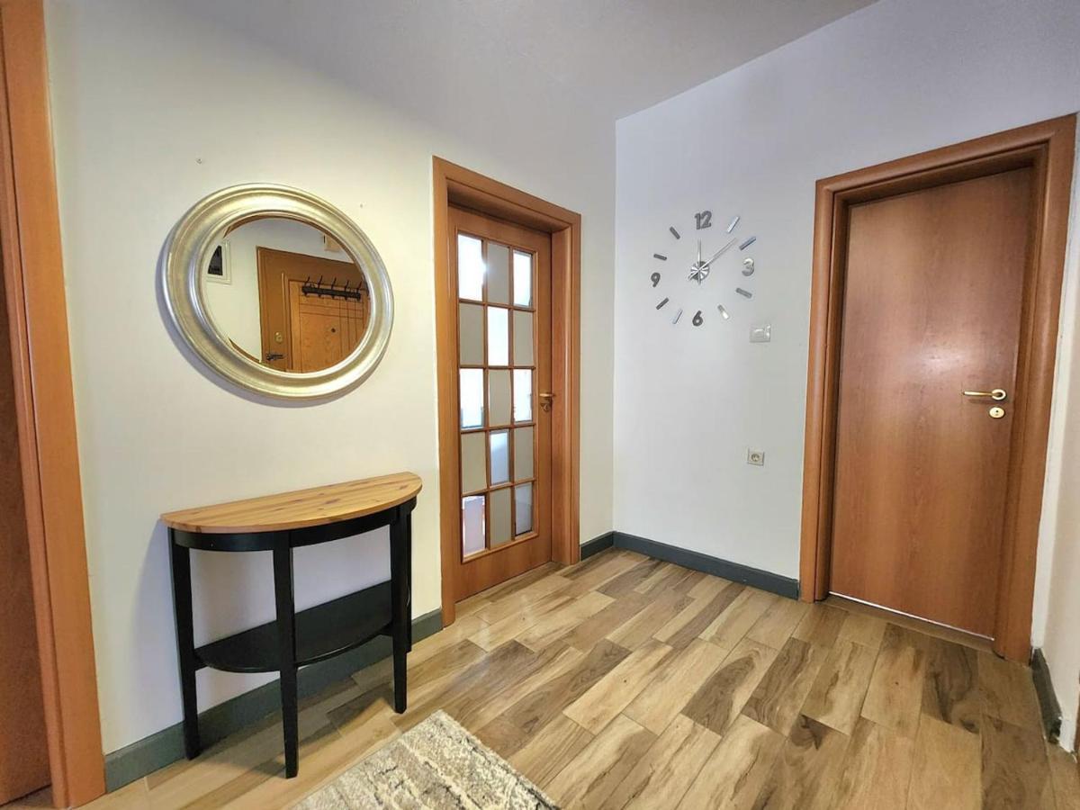 Turqoise Flat In City Center With 24H Self Check In Tirana Exteriör bild